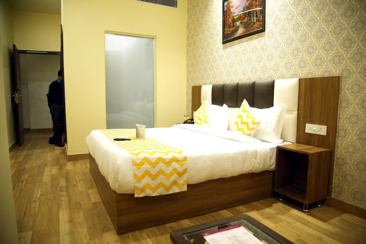 Sallow Royal Suites Amritsar Extérieur photo
