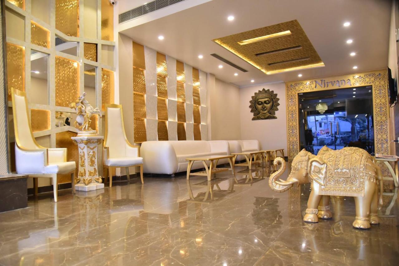 Sallow Royal Suites Amritsar Extérieur photo